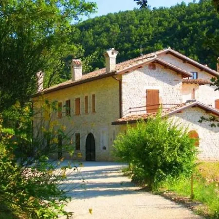 Marianna Séjour à la ferme Spolète